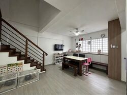 Blk 323 Jurong East Street 31 (Jurong East), HDB Executive #629299311